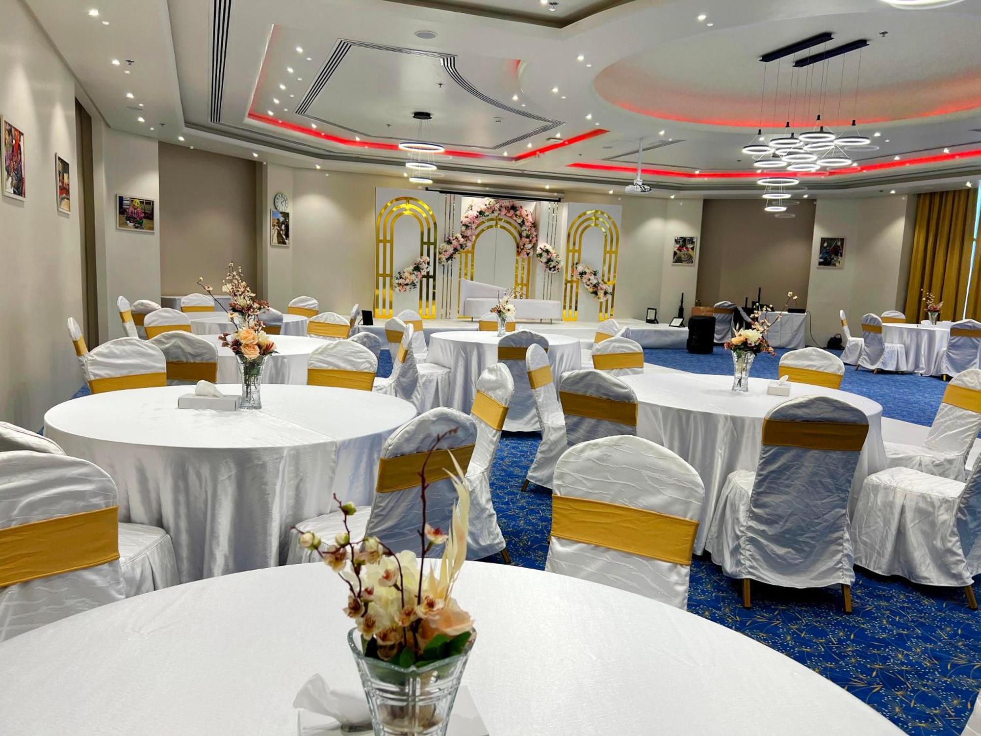 Rozana Hotel Маскат Екстер'єр фото