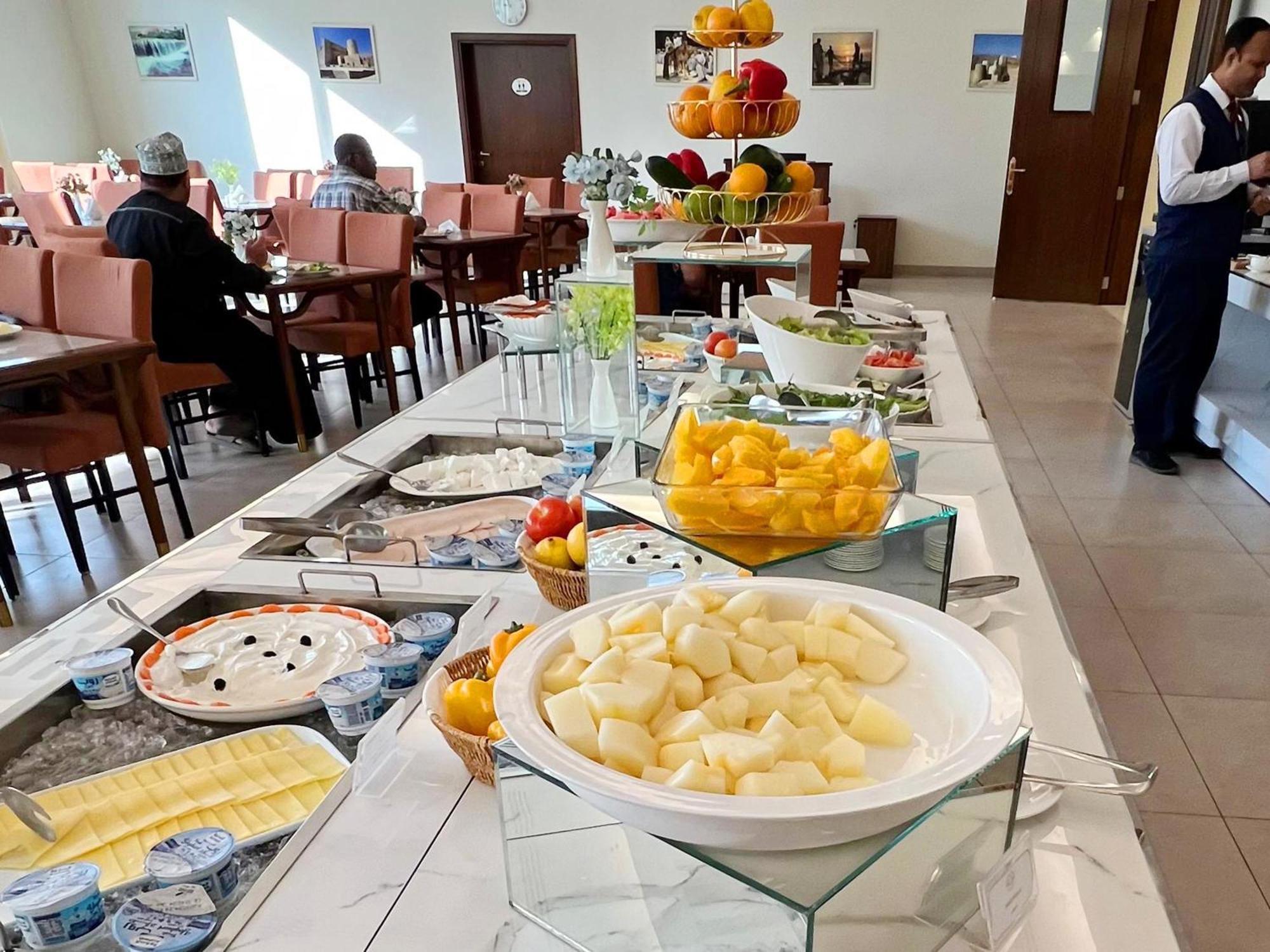 Rozana Hotel Маскат Екстер'єр фото